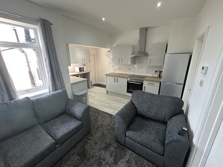 Albert Crescent (AB), Lincoln, LN1 - 1